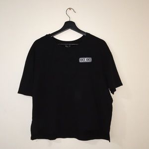 Black crop top from Forever 21✨